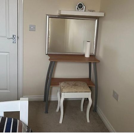 Salimi Apartamento Bridgend  Exterior foto