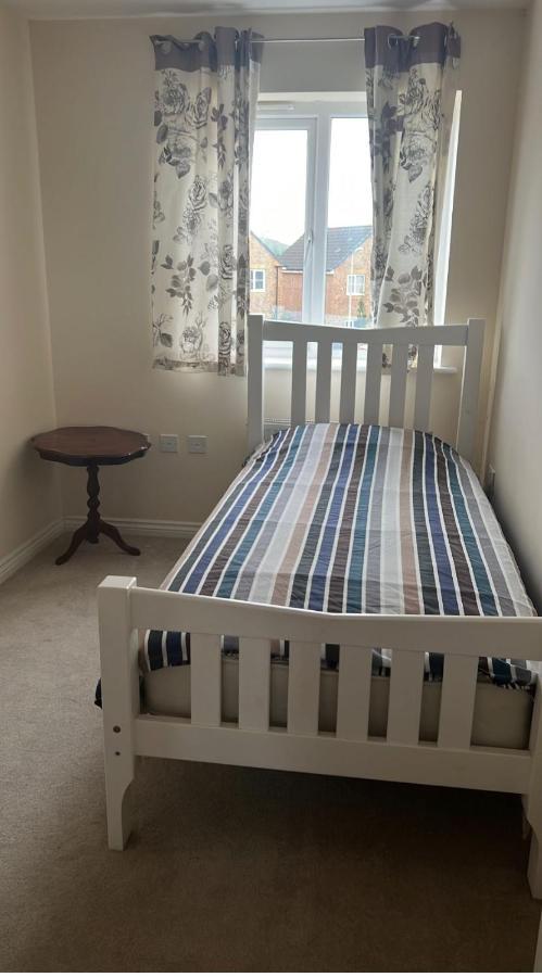 Salimi Apartamento Bridgend  Exterior foto